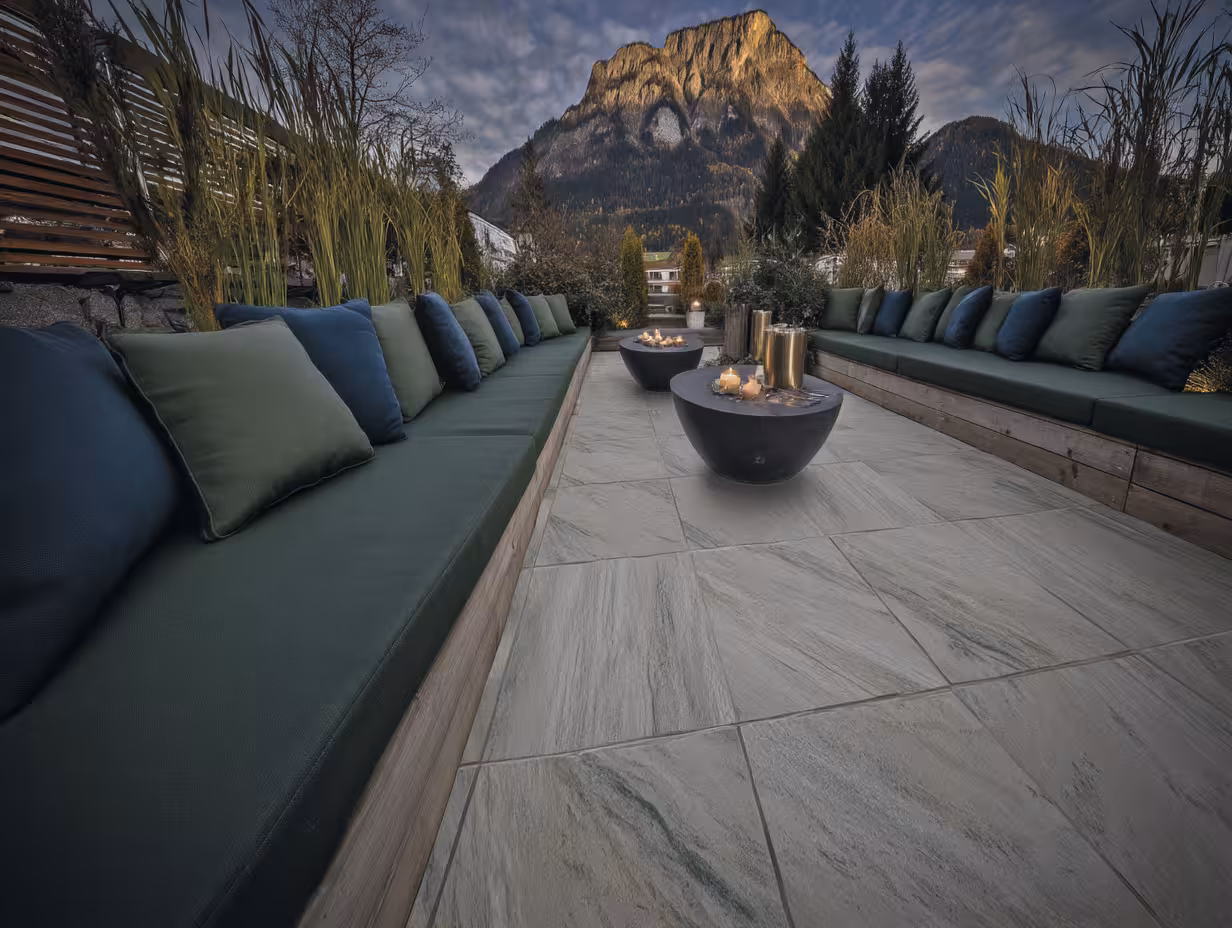 Outdoor Tiling